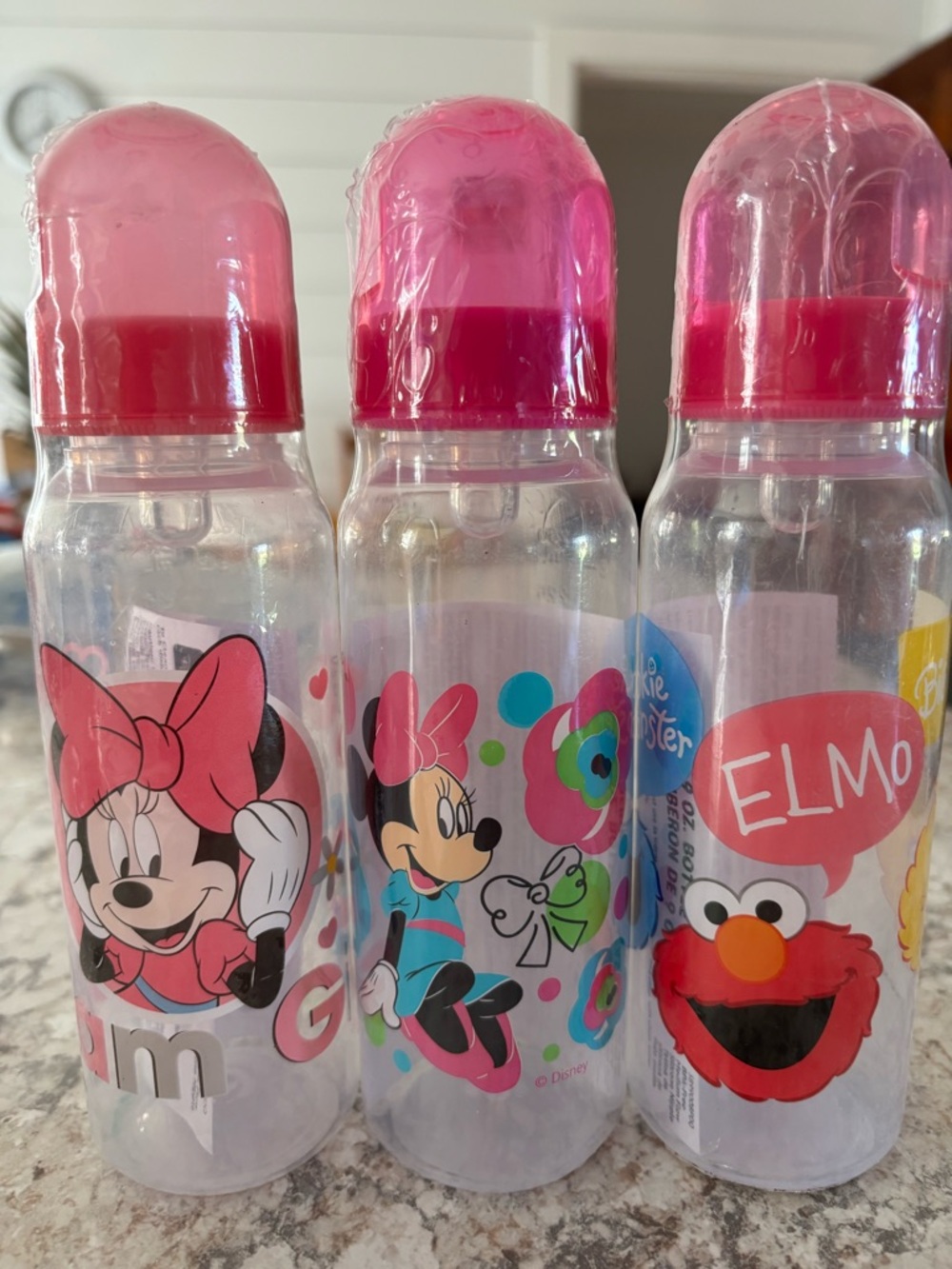 Disney Minnie Mouse & Elmo Pink Party Bottle Set - Bright Pink Caps